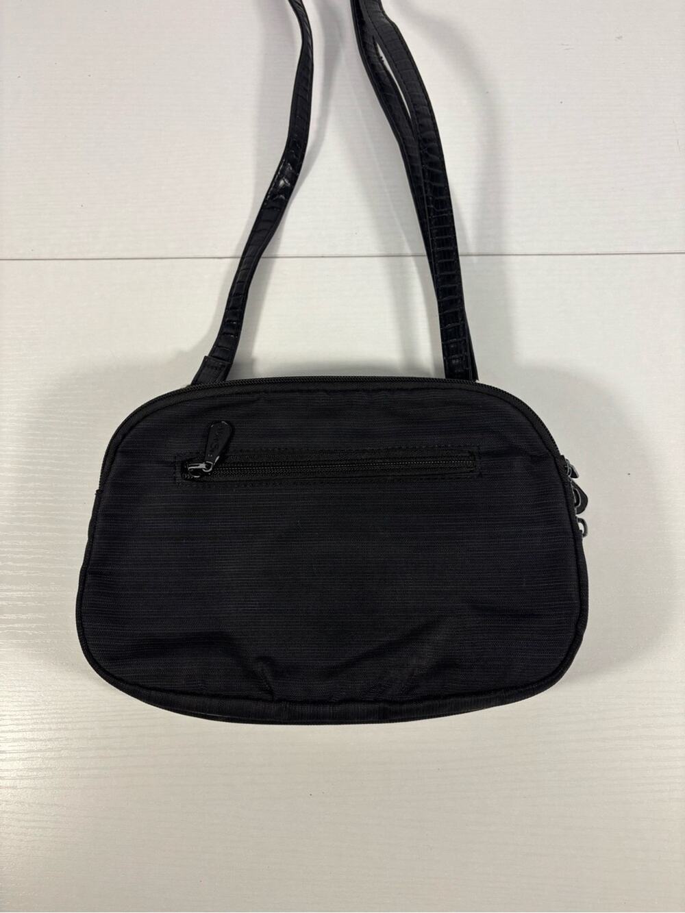 MultiSac Black Nylon Crossbody Bag Organizer Travel Purse Multi Pocket P1